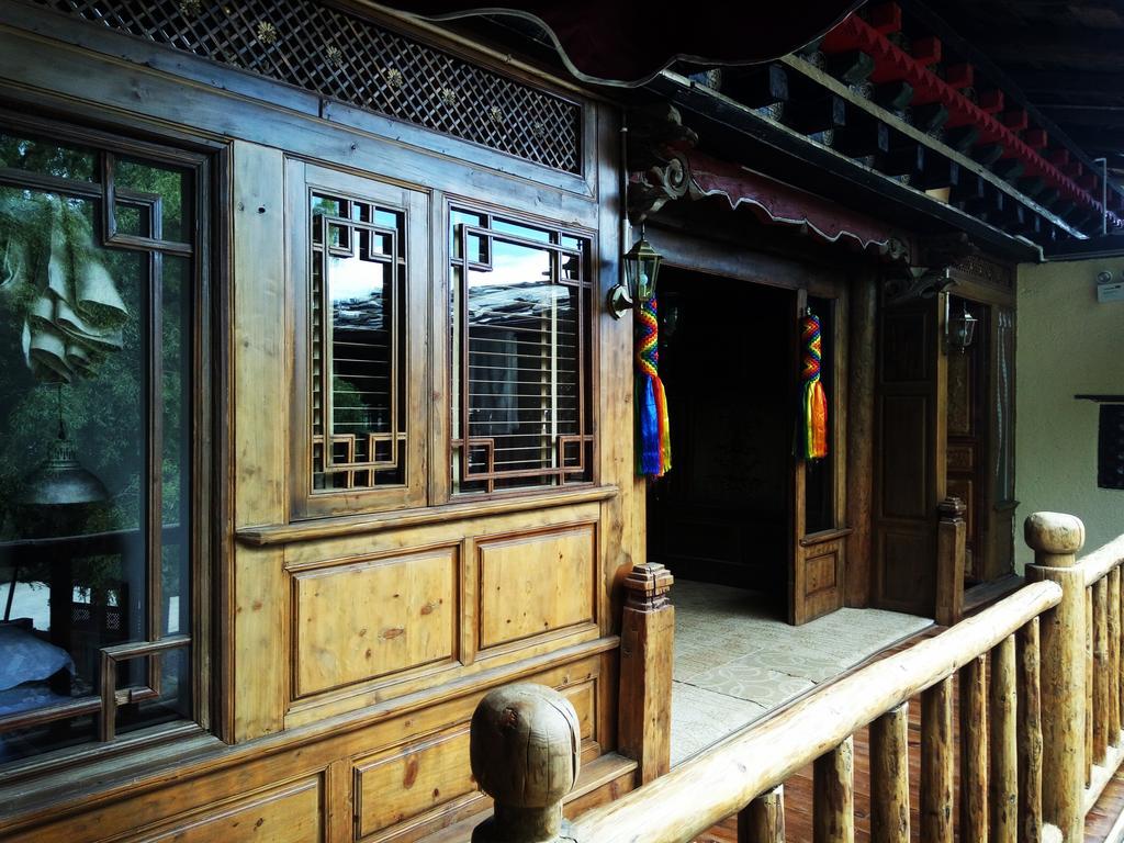 Shangri-La Mid - Mountain Homestay Kültér fotó