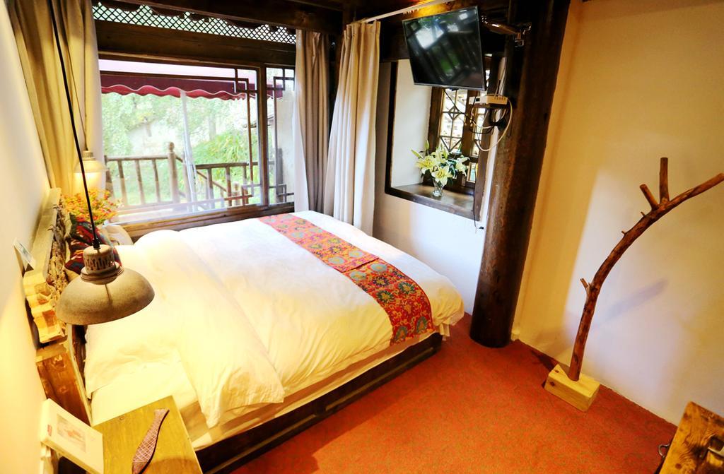 Shangri-La Mid - Mountain Homestay Kültér fotó