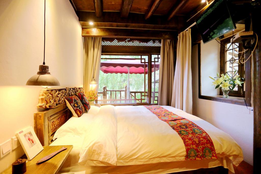 Shangri-La Mid - Mountain Homestay Kültér fotó