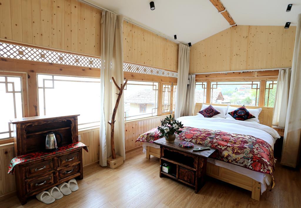 Shangri-La Mid - Mountain Homestay Kültér fotó