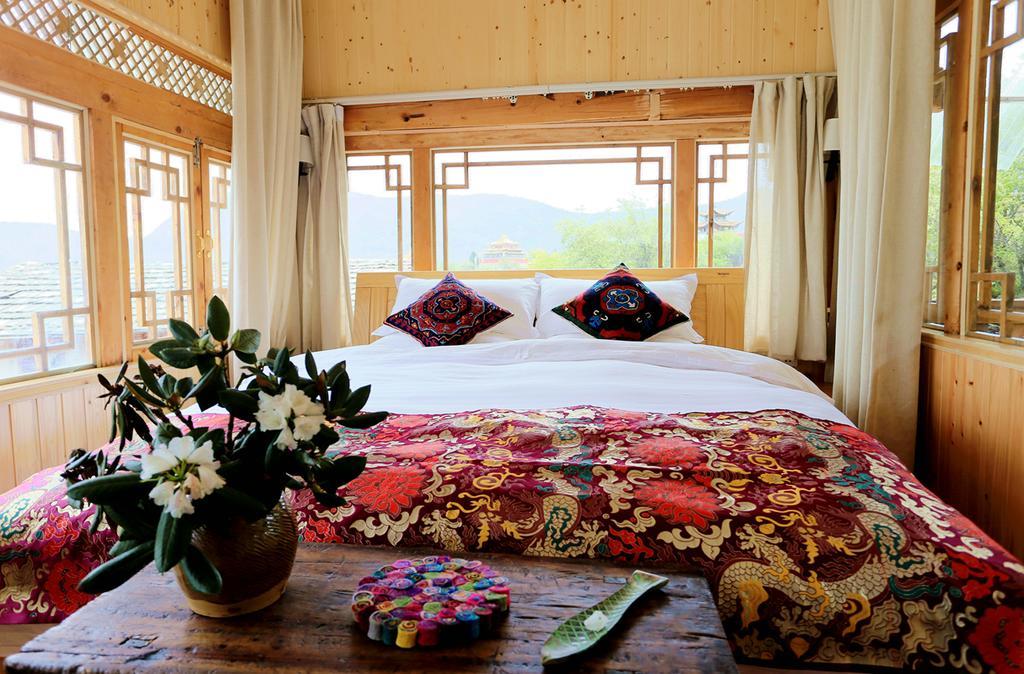 Shangri-La Mid - Mountain Homestay Kültér fotó