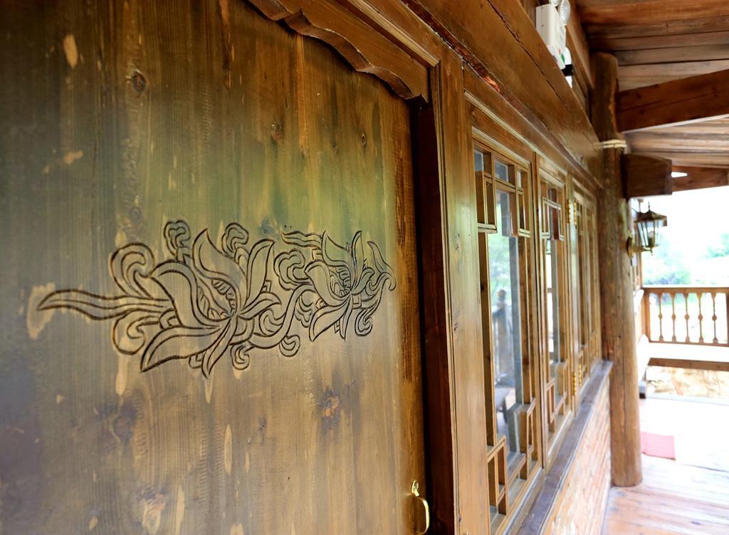 Shangri-La Mid - Mountain Homestay Kültér fotó
