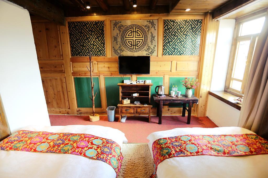 Shangri-La Mid - Mountain Homestay Kültér fotó