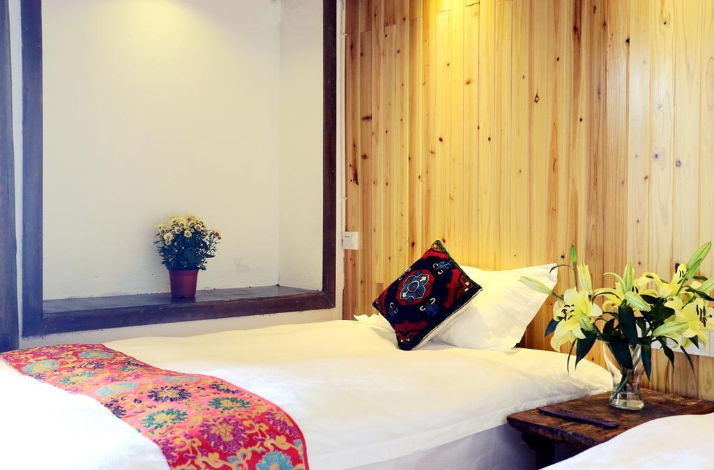 Shangri-La Mid - Mountain Homestay Kültér fotó