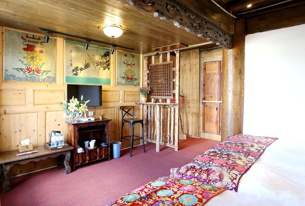 Shangri-La Mid - Mountain Homestay Kültér fotó