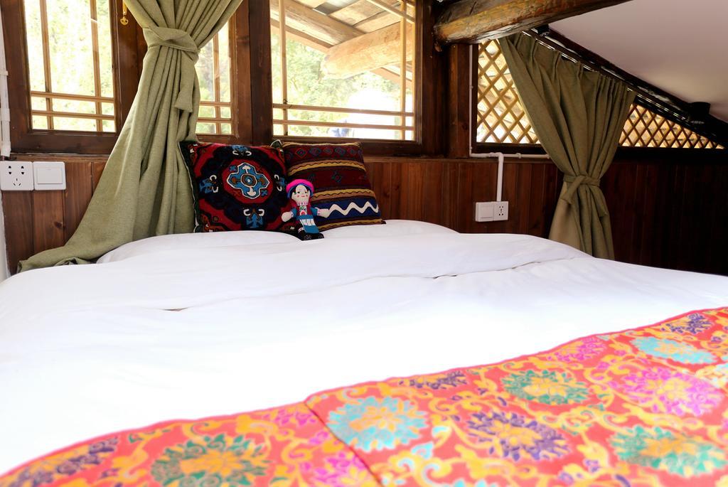 Shangri-La Mid - Mountain Homestay Kültér fotó